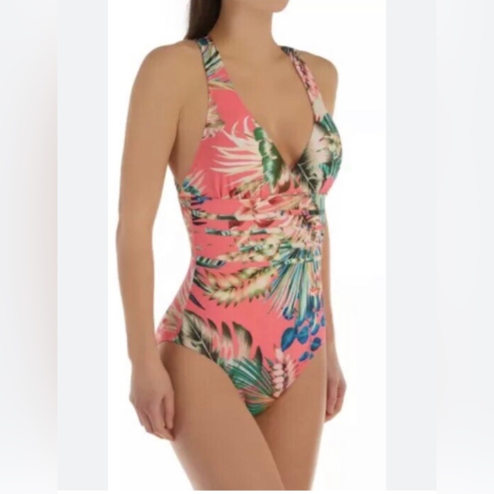 NWT Catherine Malandrino Coral Tropical Floral One Piece Swimsuit Size M Summer